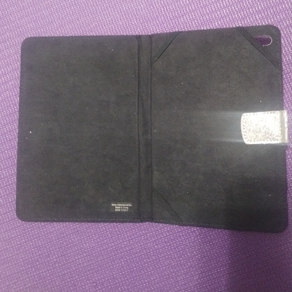 Universal Tablet Case/Protector - Picture 4 of 5